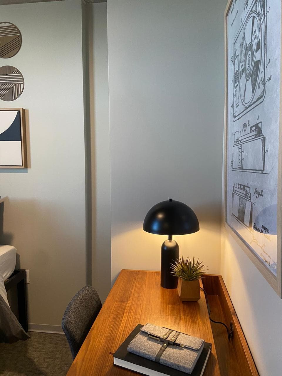RISE on Chauncey Student Apartment for Sublease - 2