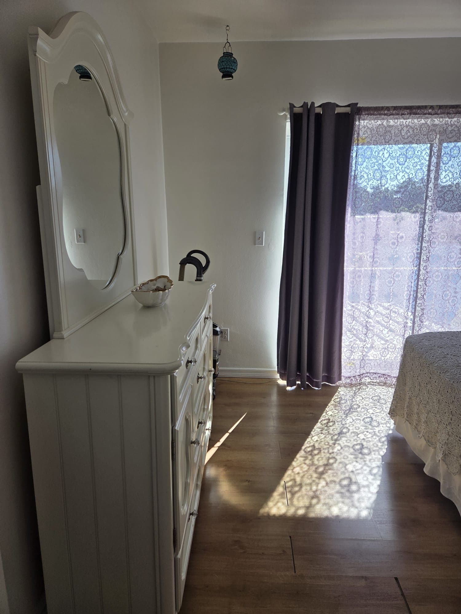 Lakeview Room - 3