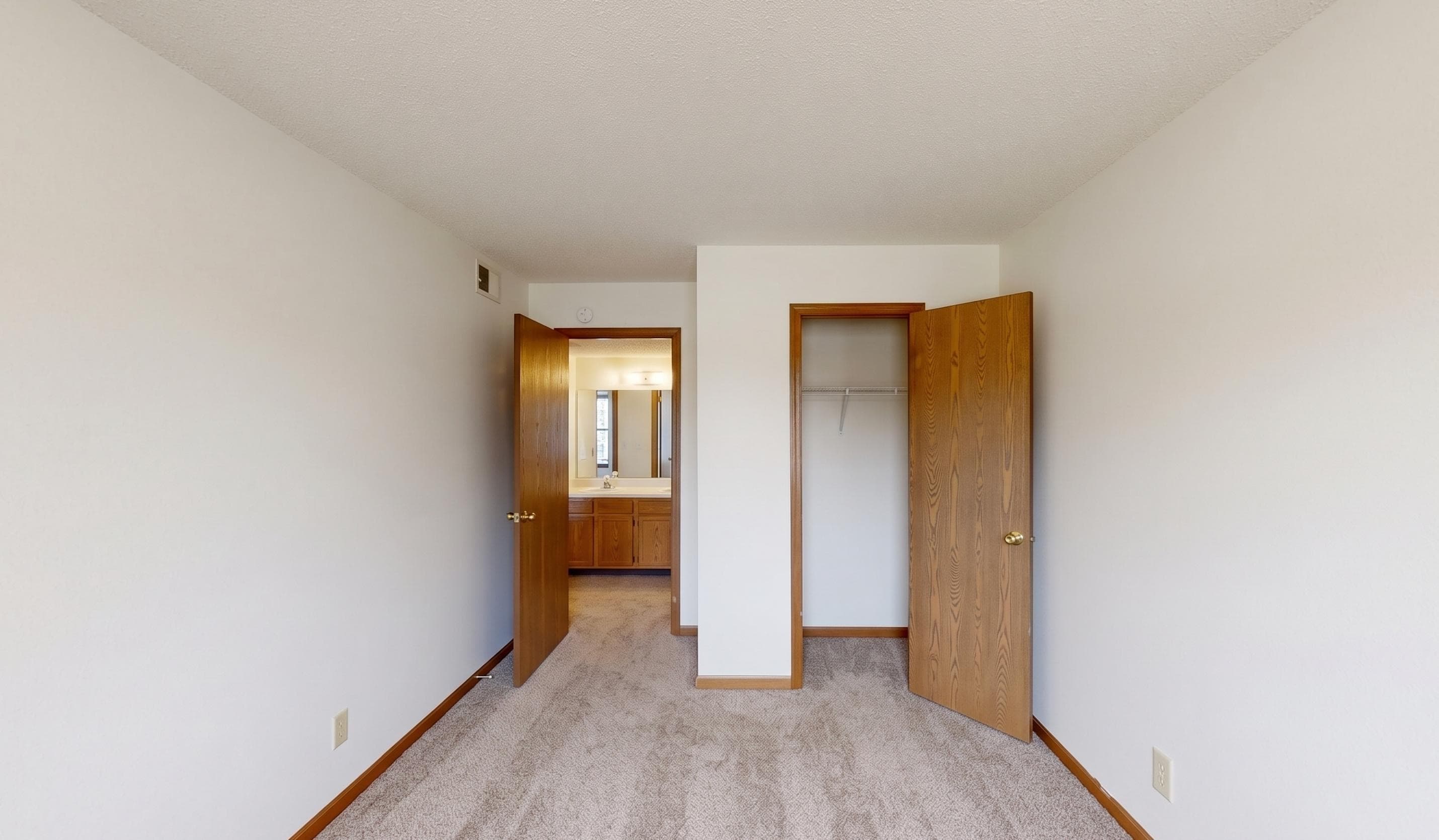 $630/mo on Chauncey! Looking for 2 ppl for lease takeover - 3